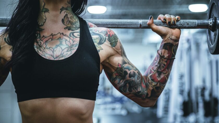 what happens to tattoos when you gain muscle